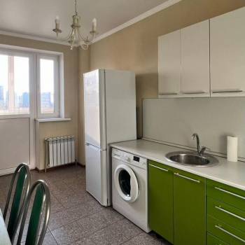 Сдается 1-комнатная квартира, 43,5 м²