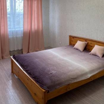 Сдается 1-комнатная квартира, 39 м²