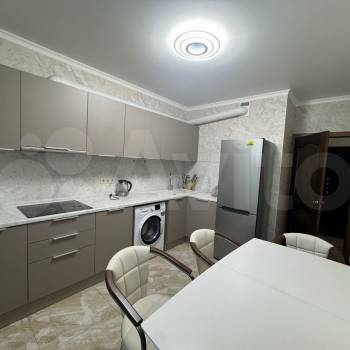 Сдается 2-х комнатная квартира, 62 м²