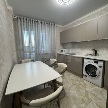 Сдается 2-х комнатная квартира, 62 м²