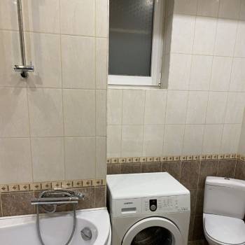 Сдается Многокомнатная квартира, 110 м²