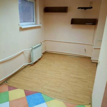 Сдается 1-комнатная квартира, 67,5 м²