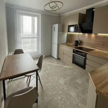 Сдается 1-комнатная квартира, 35 м²