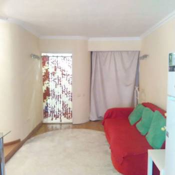 Продается 1-комнатная квартира, 36,8 м²