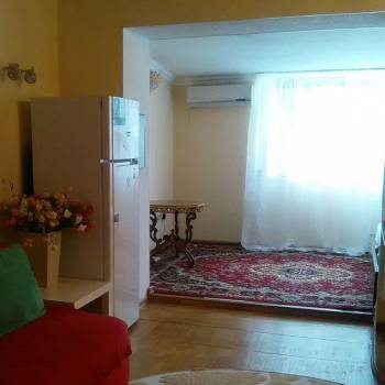 Продается 1-комнатная квартира, 36,8 м²