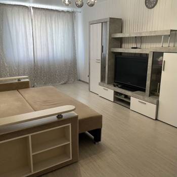 Сдается 1-комнатная квартира, 45 м²