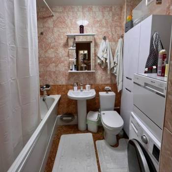 Продается 1-комнатная квартира, 41,7 м²