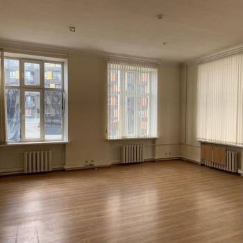 Сдается Нежилое помещение, 250 м²