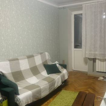Продается 3-х комнатная квартира, 49 м²