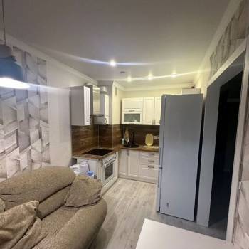 Продается 1-комнатная квартира, 35 м²