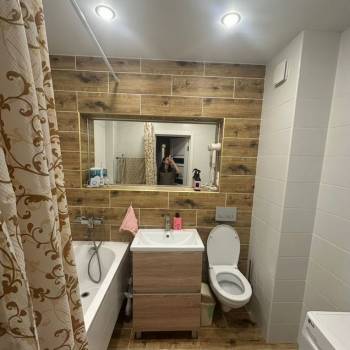 Продается 1-комнатная квартира, 35 м²