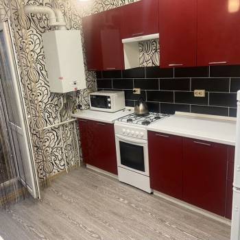 Сдается 1-комнатная квартира, 49 м²