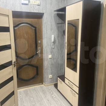 Сдается 1-комнатная квартира, 49 м²