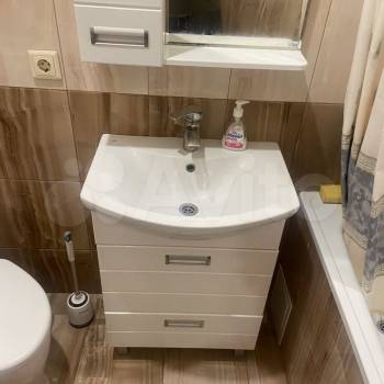 Сдается 1-комнатная квартира, 49 м²