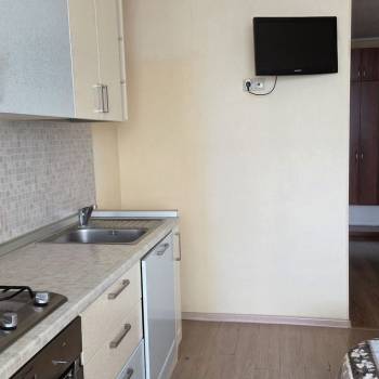 Сдается 1-комнатная квартира, 35 м²