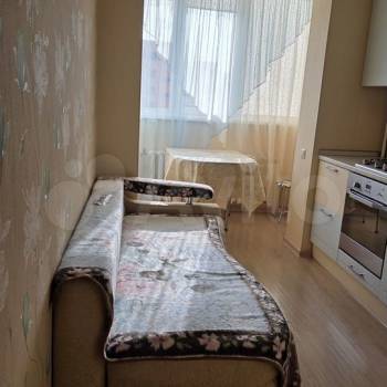 Сдается 1-комнатная квартира, 35 м²