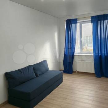 Сдается 1-комнатная квартира, 38 м²