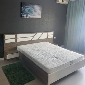 Сдается 2-х комнатная квартира, 110 м²