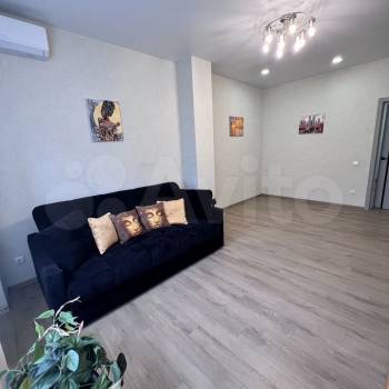 Сдается 2-х комнатная квартира, 65 м²