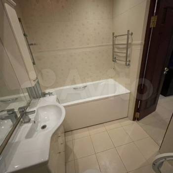 Сдается 2-х комнатная квартира, 63 м²