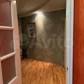 Сдается Многокомнатная квартира, 70 м²