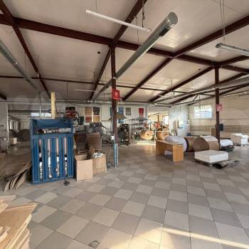 Сдается Нежилое помещение, 620 м²