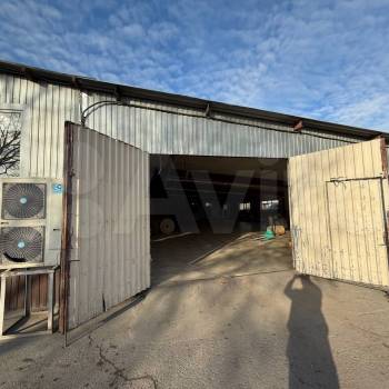 Сдается Нежилое помещение, 620 м²