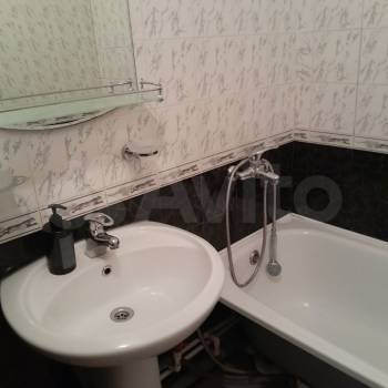 Продается 3-х комнатная квартира, 64 м²