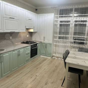 Сдается 1-комнатная квартира, 43 м²