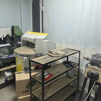 Сдается Нежилое помещение, 250 м²