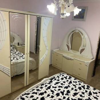 Сдается 2-х комнатная квартира, 76 м²