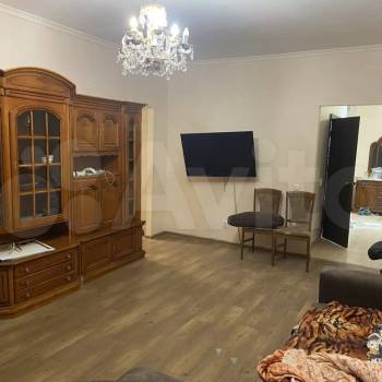 Сдается 2-х комнатная квартира, 76 м²