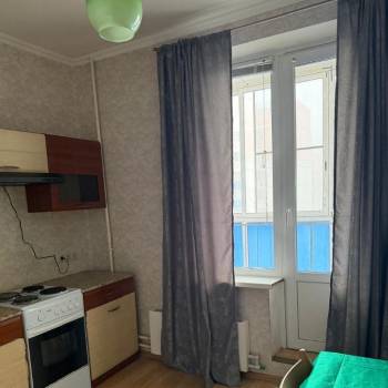 Сдается 1-комнатная квартира, 37 м²