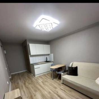 Продается 1-комнатная квартира, 18 м²