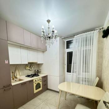 Продается 1-комнатная квартира, 34 м²
