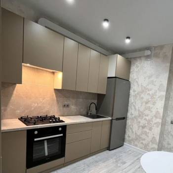 Сдается 1-комнатная квартира, 37 м²