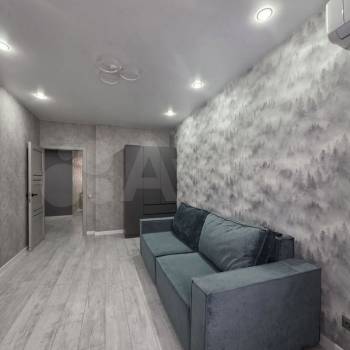 Сдается 1-комнатная квартира, 37 м²