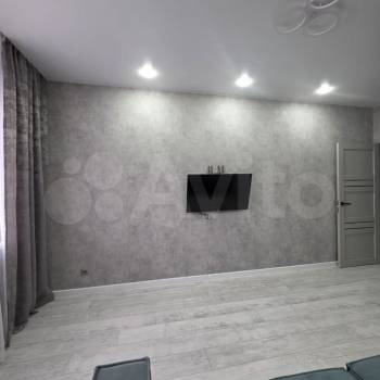 Сдается 1-комнатная квартира, 37 м²