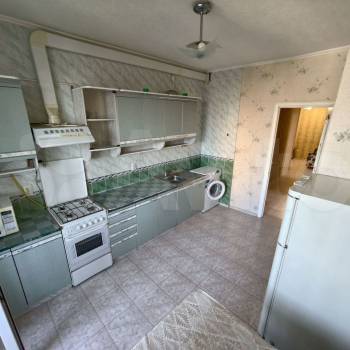 Сдается Многокомнатная квартира, 75 м²