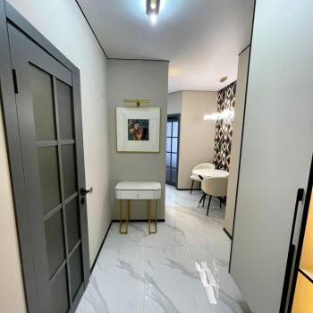 Продается 1-комнатная квартира, 38 м²