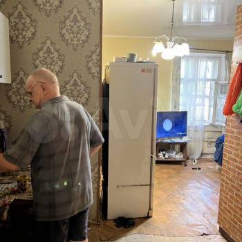 Продается 1-комнатная квартира, 35 м²