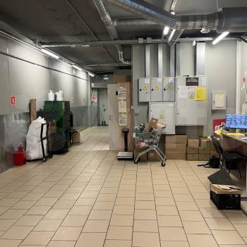 Сдается Нежилое помещение, 557 м²