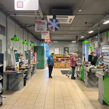 Сдается Нежилое помещение, 557 м²