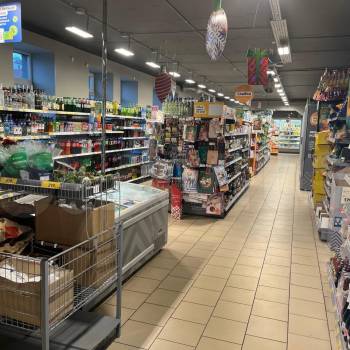 Сдается Нежилое помещение, 557 м²