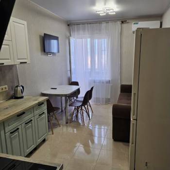 Сдается 2-х комнатная квартира, 42 м²