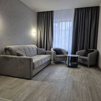 Продается 1-комнатная квартира, 38 м²