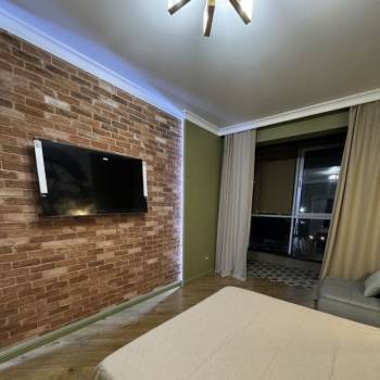 Сдается 1-комнатная квартира, 55 м²