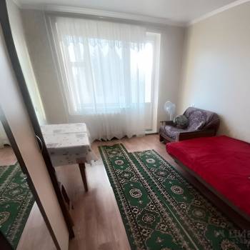 Сдается 1-комнатная квартира, 38 м²