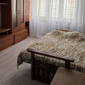 Сдается 1-комнатная квартира, 40 м²