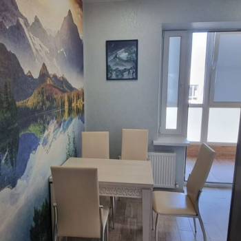 Сдается 1-комнатная квартира, 40 м²